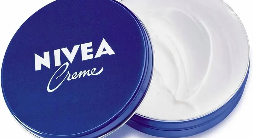 Krem Nivea zapycha pory? Analiza składu i prawda o cerze